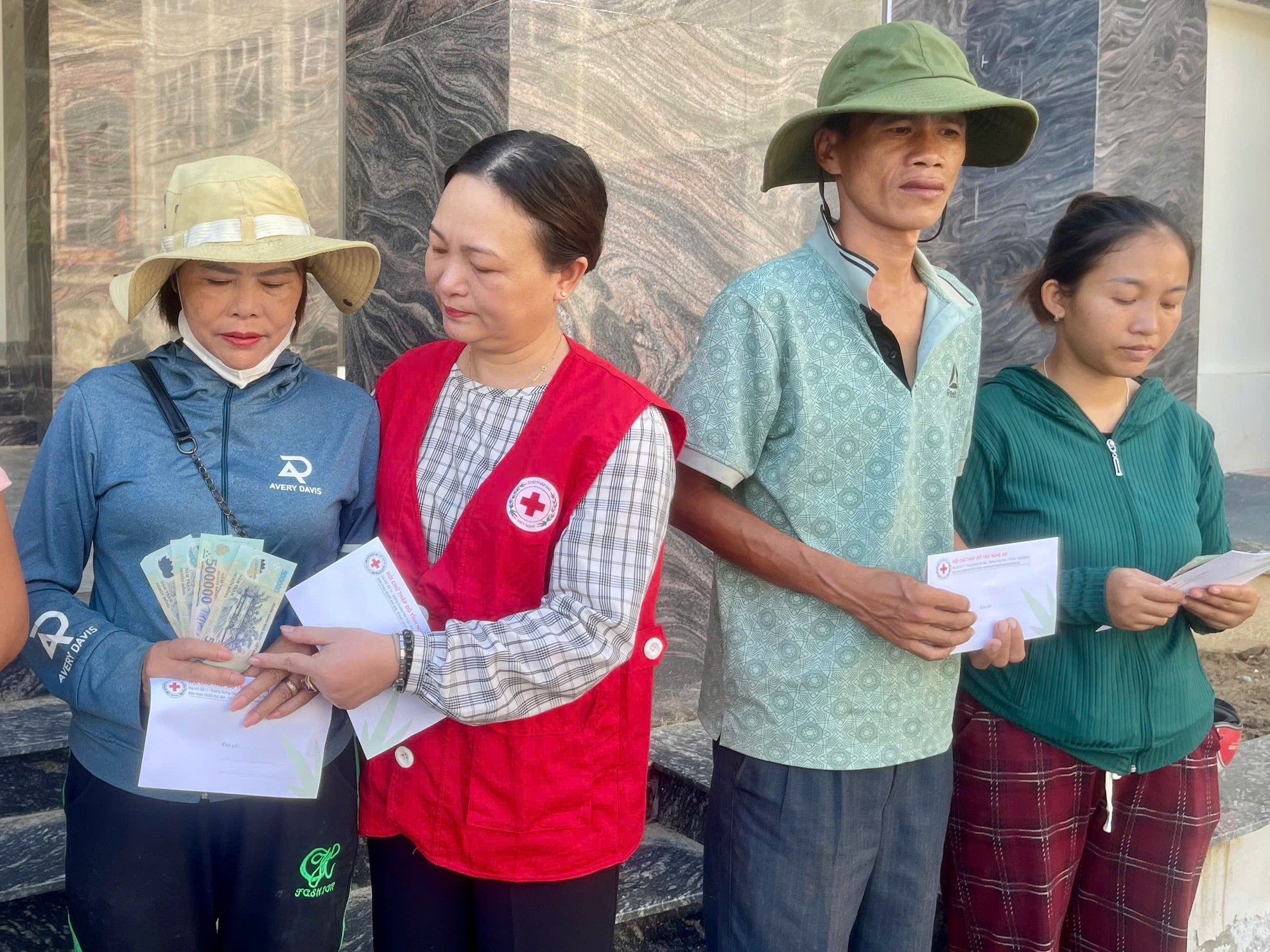 THÔNG BÁO KẾT QUẢ VẬN ĐỘNG, TIẾP NHẬN VÀ CHUYỂN GIAO NGUỒN LỰC HỖ TRỢ NHÂN DÂN TỈNH NGHỆ AN KHẮC PHỤC HẬU QUẢ BÃO SỐ 3 (WIPHA)