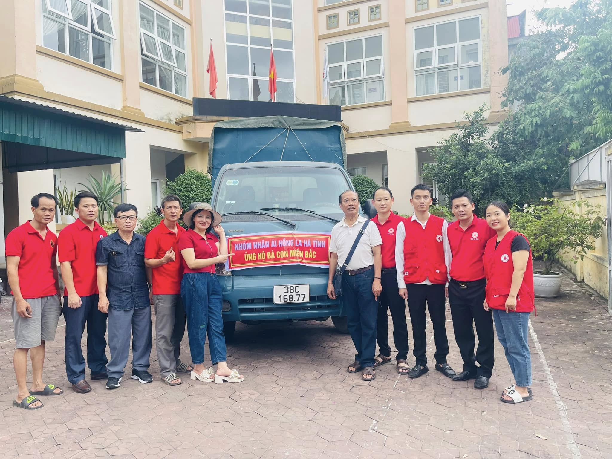 Nhóm Nhân ái Hồng – La Hà Tĩnh: Nhịp cầu kết nối yêu thương từ cộng đồng