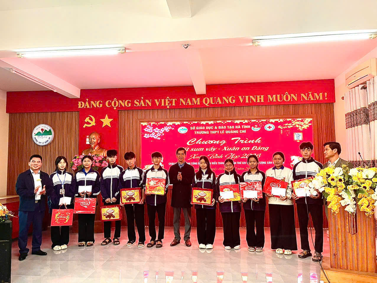 LAN TỎA PHONG TRÀO “TẾT NHÂN ÁI” TRONG TRƯỜNG HỌC XUÂN BÍNH NGỌ 2026