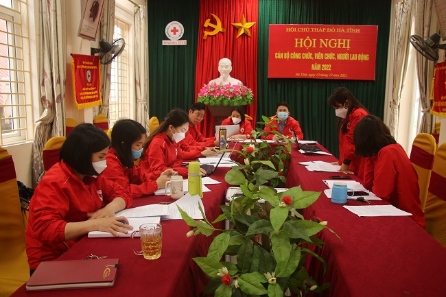 Hội Chữ thập đỏ tỉnh tổ chức Hội nghị cán bộ, công chức, viên chức và người lao động năm 2022