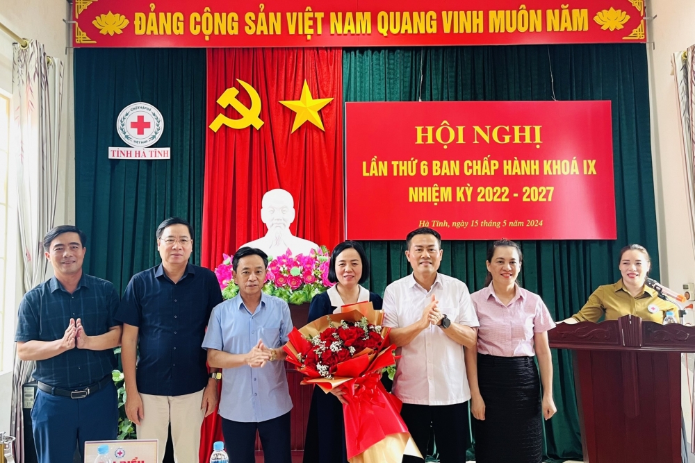 Đồng chí Lê Thị Mai Hoa được bầu giữ chức Chủ tịch Hội Chữ thập đỏ tỉnh khóa 9, nhiệm kỳ 2022 - 2027.